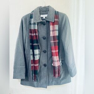 Liz Claiborne Women’s coat size L by Liz Claiborne